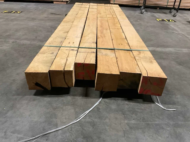 Eiken balken 150x150 mm (6x) - afbeelding 4 van  5