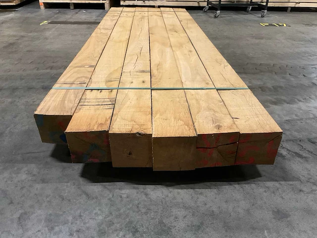 Eiken balken 150x150 mm (6x) - afbeelding 4 van  5