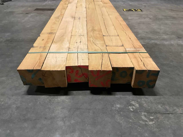 Eiken balken 150x150 mm (6x) - afbeelding 4 van  5