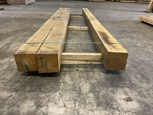 Eiken balken 200x200 mm (3x) - afbeelding 2 van  5