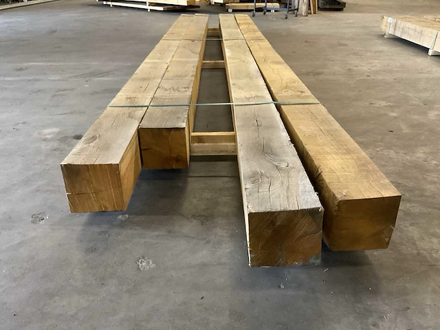 Eiken balken 200x200 mm (4x) - afbeelding 4 van  5