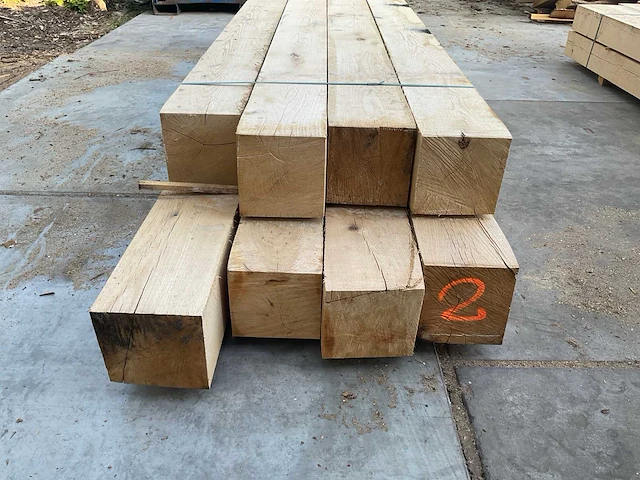 Eiken balken 200x200 mm (8x) - afbeelding 2 van  4
