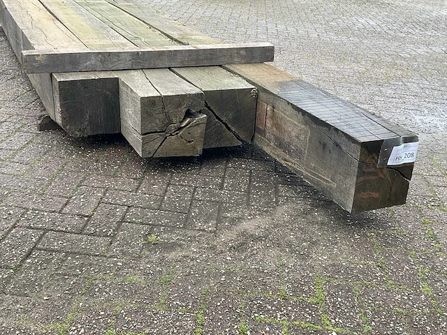 Eiken balken circa 0,75 m³ - afbeelding 3 van  4