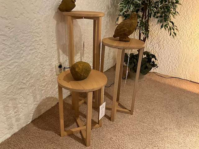 Eiken bijzettafel (3x) - afbeelding 1 van  6