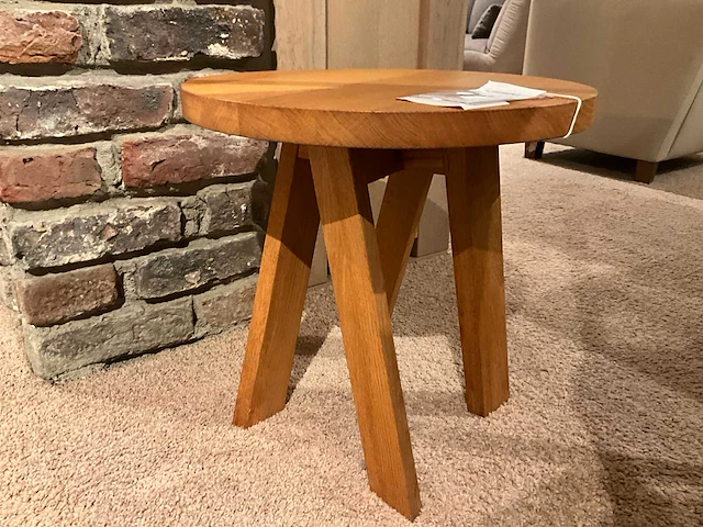 Eiken bijzettafel - afbeelding 1 van  6