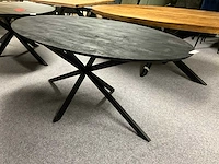 Eiken black brust tafel - afbeelding 3 van  5