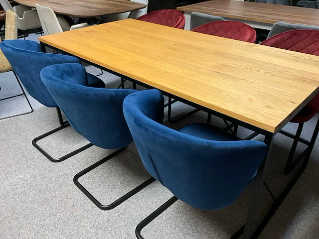 Eiken eetkamertafel - afbeelding 2 van  7