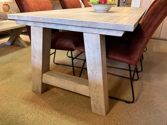 Eiken eetkamertafel - afbeelding 1 van  9