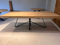 Eiken eettafel 240 cm. - afbeelding 2 van  6