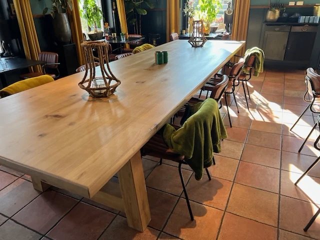 Eiken eettafel rechthoek a poot 450 cm lang - afbeelding 5 van  13