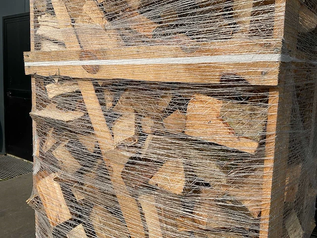 Eiken gekloofd haardhout - afbeelding 7 van  12