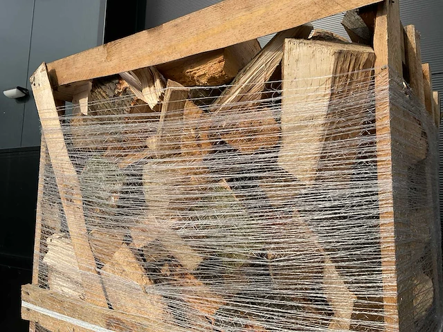 Eiken gekloofd haardhout - afbeelding 8 van  12