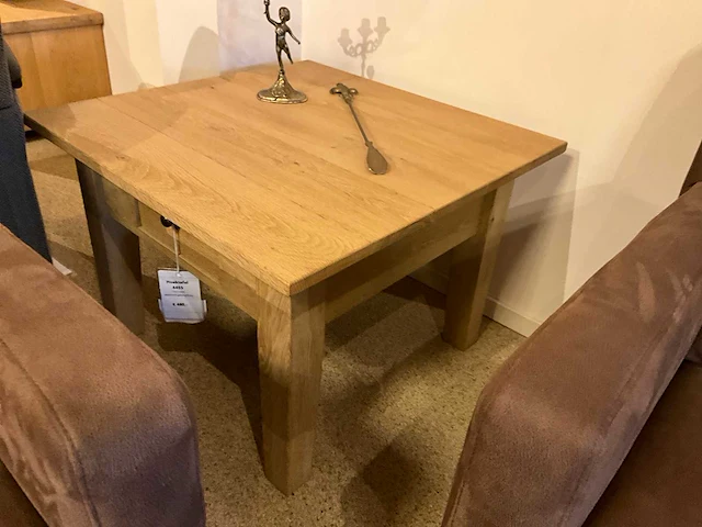 Eiken hoektafel - afbeelding 1 van  5