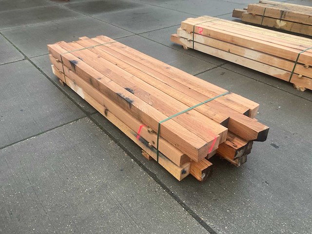 Eiken paal (21x) - afbeelding 1 van  7