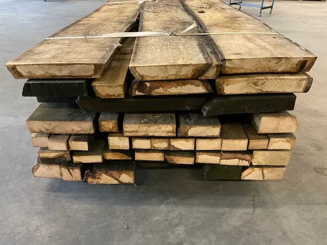 Eiken planken ca. 0,680 m³ - afbeelding 4 van  5