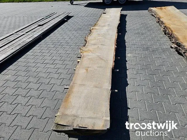 Eiken schaaldelen 2 stuks 540cm breedte 50-68cm dikte 4,8cm - afbeelding 2 van  5