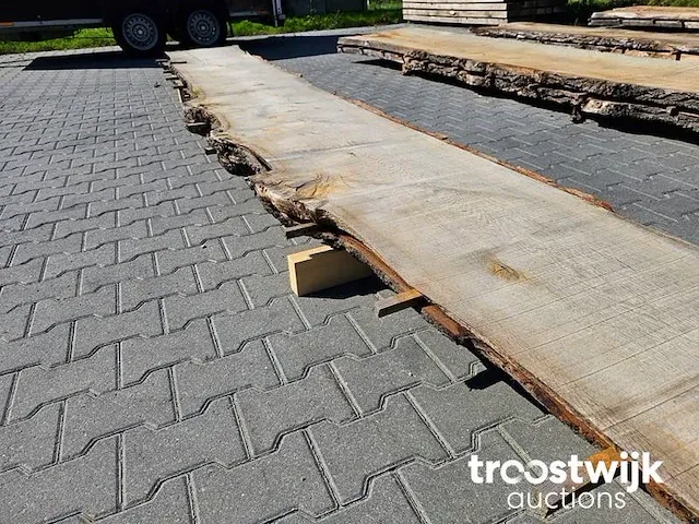 Eiken schaaldelen 2 stuks 540cm breedte 50-68cm dikte 4,8cm - afbeelding 5 van  5