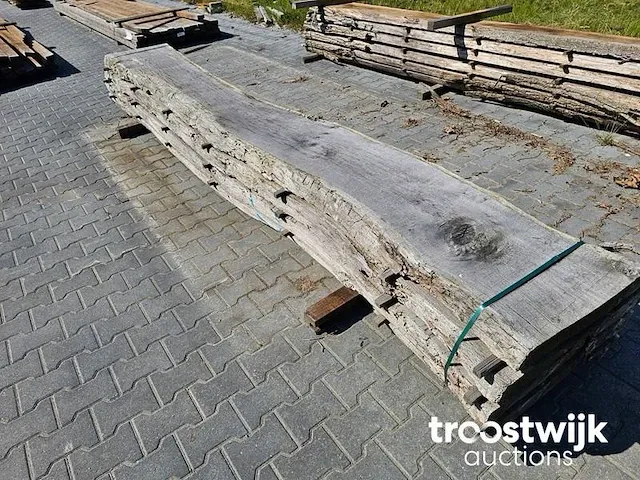 Eiken schaaldelen complete stam 405cm 8cm dik 4 stuks - afbeelding 4 van  5