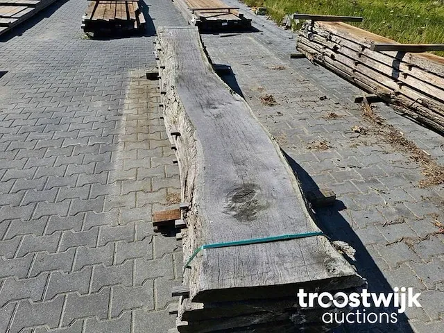 Eiken schaaldelen complete stam 405cm 8cm dik 4 stuks - afbeelding 5 van  5