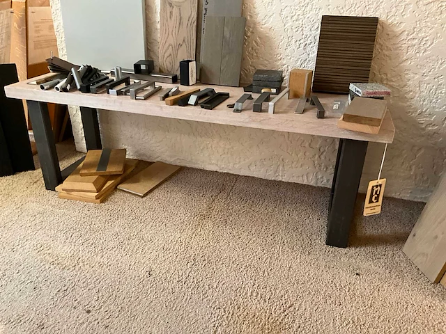 Eiken sidetable - afbeelding 3 van  4