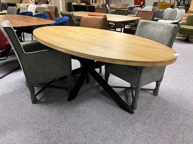 Eiken tafel 4 leren stoelen - afbeelding 5 van  10