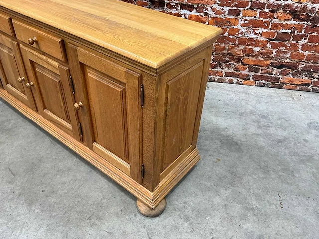 Eikenhouten dressoir - afbeelding 2 van  5