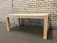 Eikenhouten eetkamertafel - afbeelding 1 van  7