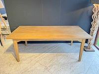 Eikenhouten eettafel