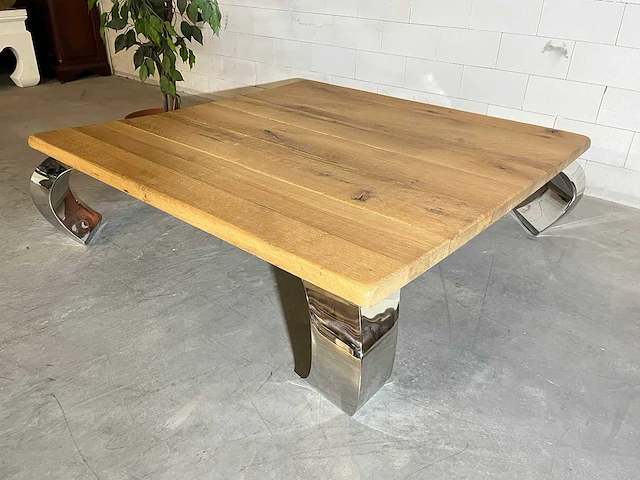 Eikenhouten salontafel met verchroomde poten - afbeelding 3 van  6