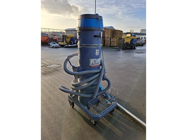 Eikenprocessierupszuiger, hoaf, eprz 33, 2009 - afbeelding 8 van  12