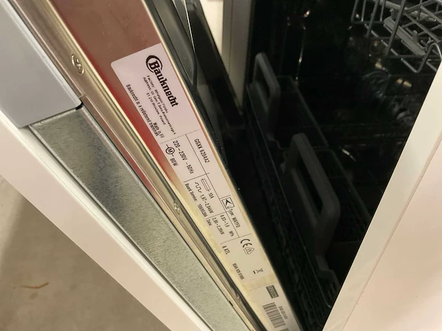 Eiland keuken met kastenwand koelkast vaatwasser combimagnetron en kookplaat - afbeelding 13 van  15