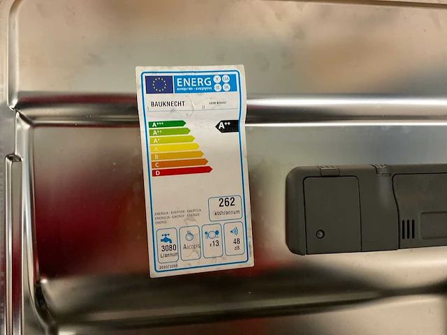 Eiland keuken met kastenwand koelkast vaatwasser combimagnetron en kookplaat - afbeelding 14 van  15