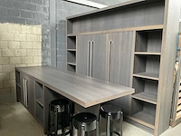 Eiland keuken met kastenwand - afbeelding 13 van  19