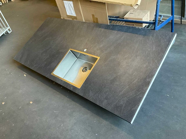 Eiland werkblad 2245x1000 mm - afbeelding 2 van  3