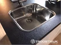 Eilandkeuken met kastenwand - afbeelding 16 van  19