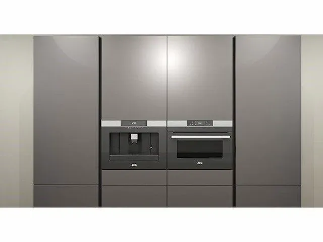 Eilandkeuken met kastenwand - afbeelding 15 van  19