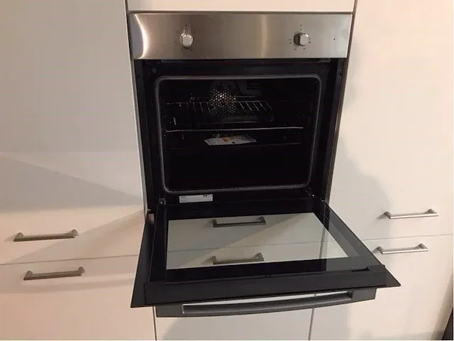 Eilandkeuken met kastenwand - afbeelding 10 van  20