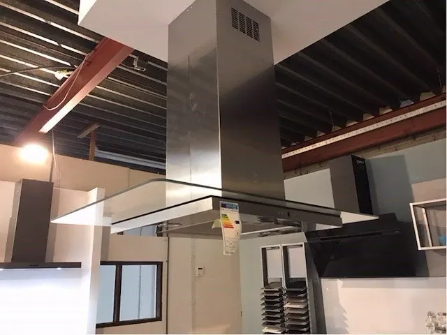 Eilandkeuken met kastenwand - afbeelding 20 van  20
