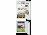 Eilandkeuken met kastenwand - afbeelding 3 van  19