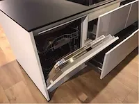 Eilandkeuken met kastenwand - afbeelding 5 van  19