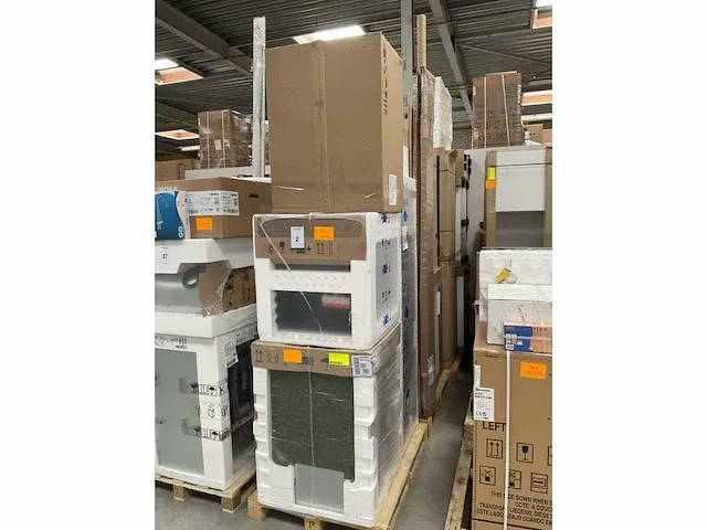 Eilandkeuken met kastenwand - afbeelding 8 van  8