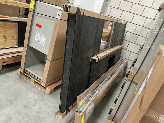 Eilandkeuken met kastenwand - afbeelding 11 van  12