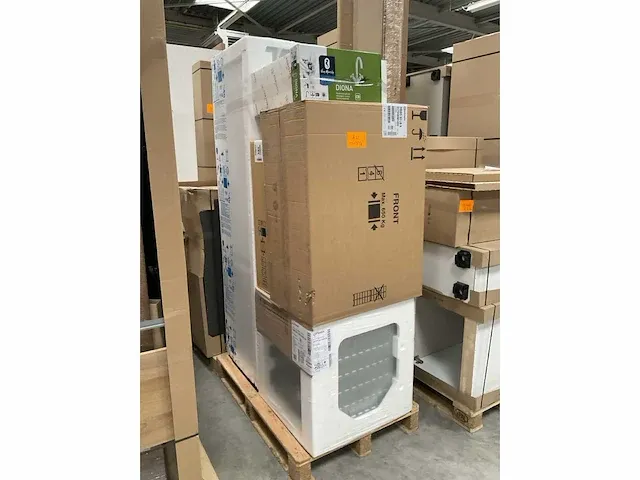 Eilandkeuken met kastenwand - afbeelding 9 van  10