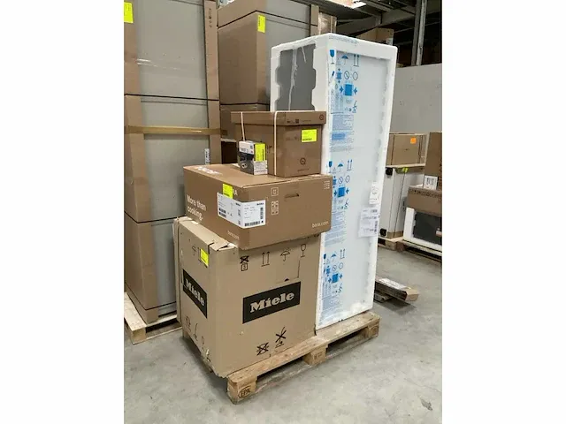 Eilandkeuken met kastenwand - afbeelding 10 van  11