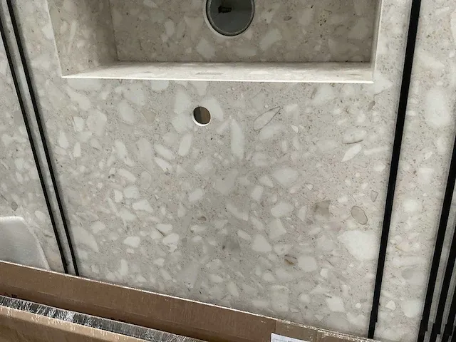 Eilandkeuken met kastenwand - afbeelding 13 van  13