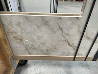 Eilandkeuken met kastenwand - afbeelding 3 van  13