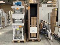 Eilandkeuken met kastenwand - afbeelding 5 van  7