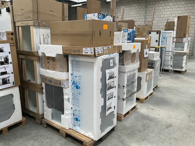 Eilandkeuken met kastenwand - afbeelding 5 van  6