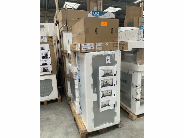 Eilandkeuken met kastenwand - afbeelding 6 van  6