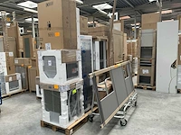 Eilandkeuken met kastenwand - afbeelding 10 van  11